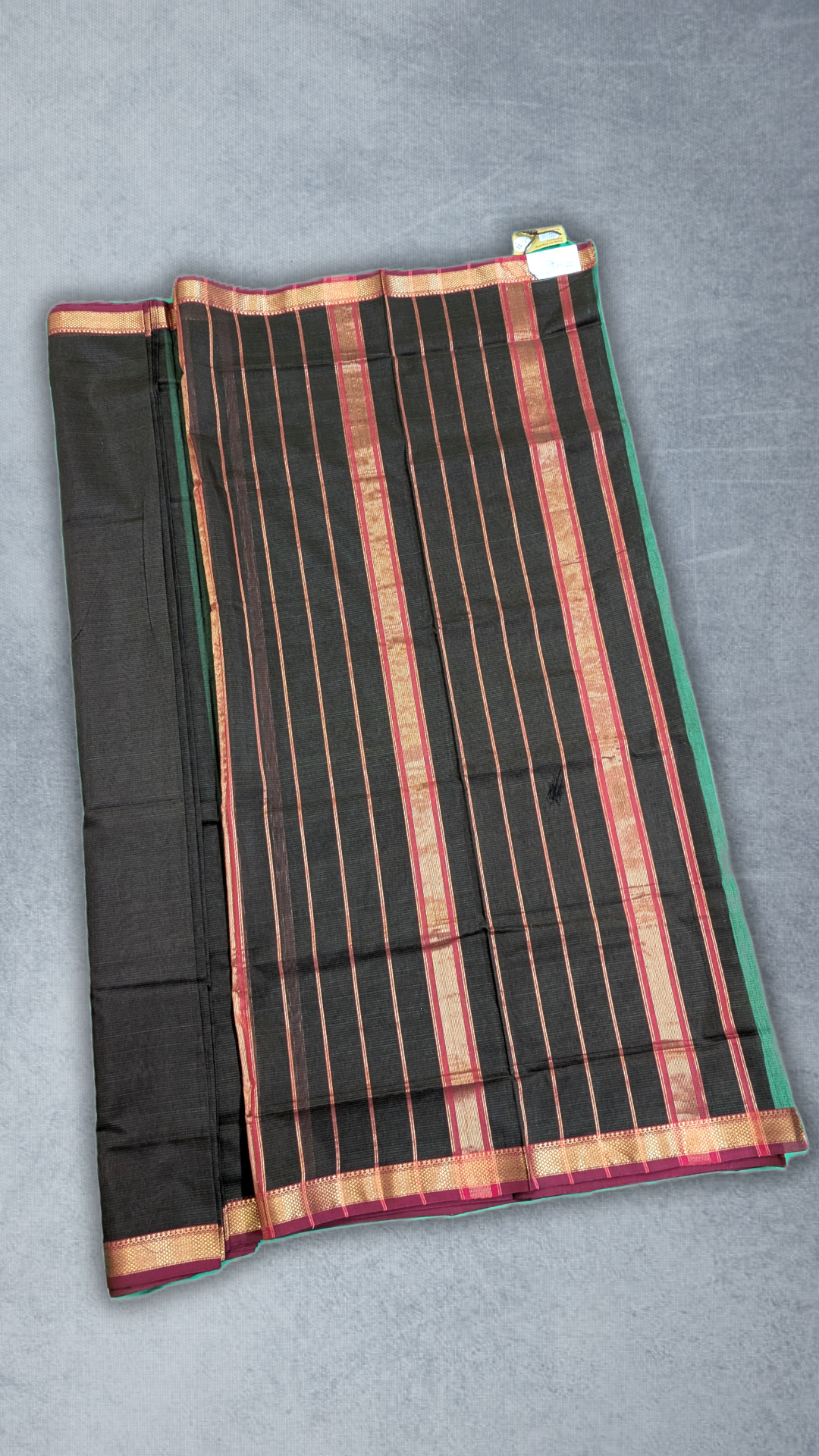 Maheshwari Handloom Saree with traditional pallu and border - coffee - MAH01-00001-03