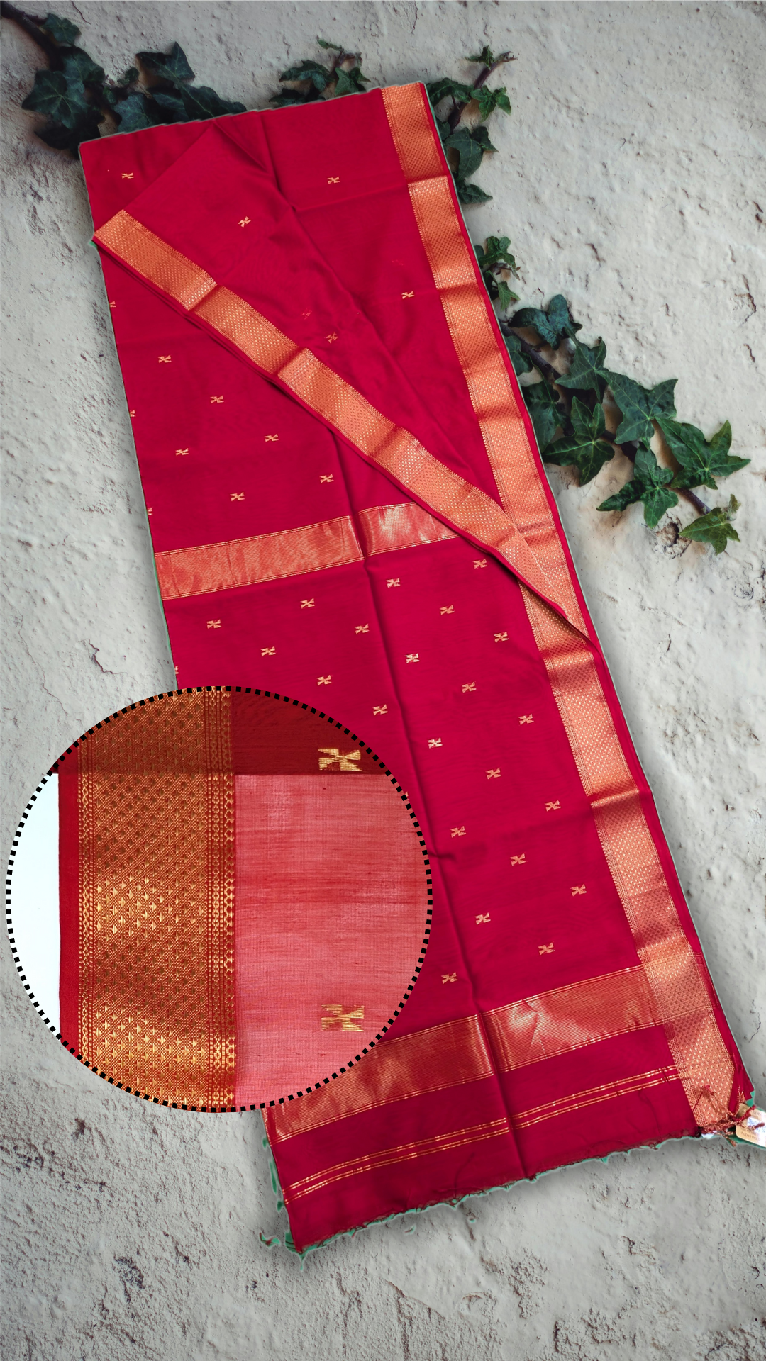 Handloom Saree with heavy pallu and wide border and all over butti- Red - MAH01-00123-01