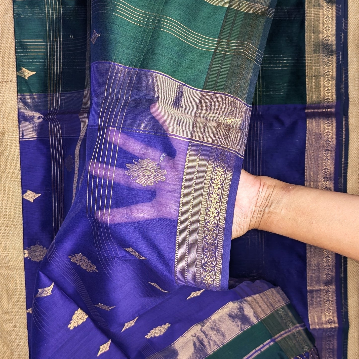 Maheshwari Handloom saree-MAH01-00220-03-GRN