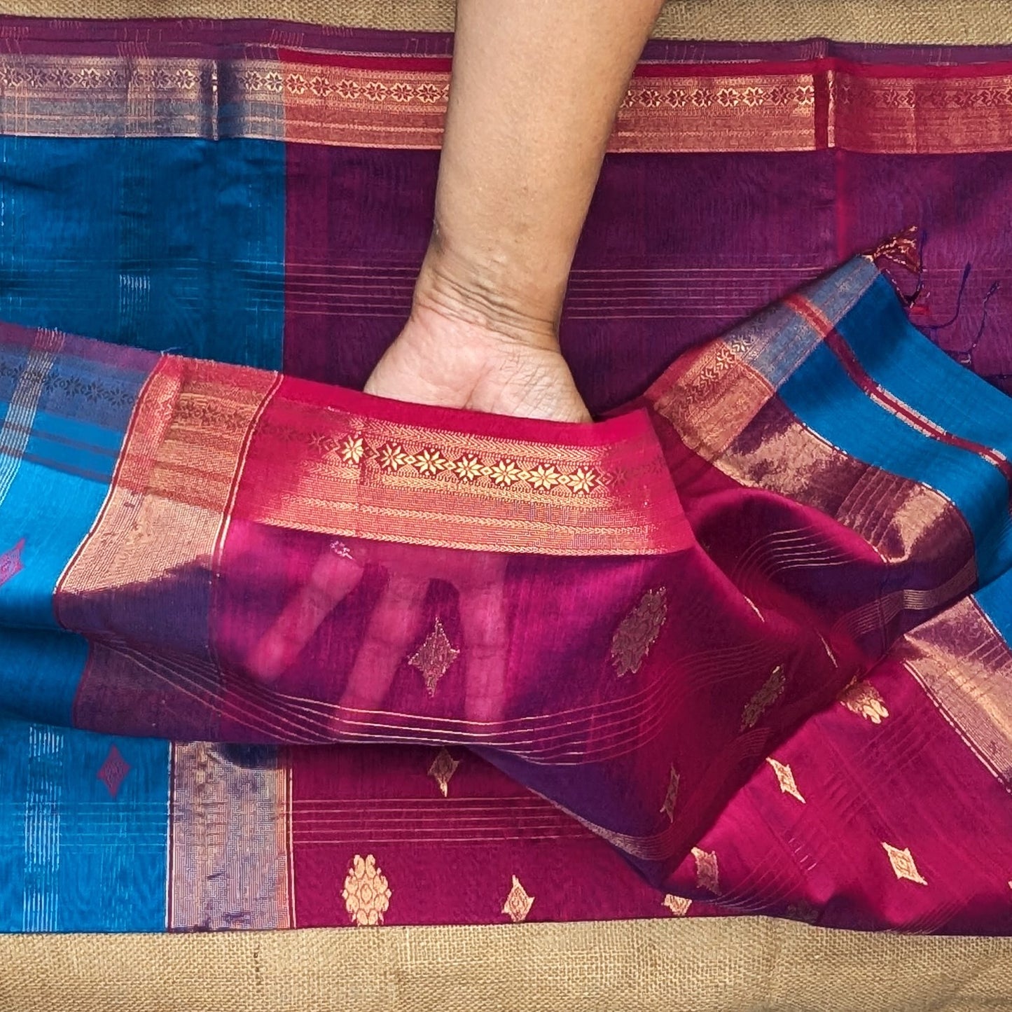 Maheshwari Handloom saree-MAH01-00220-02-SKY