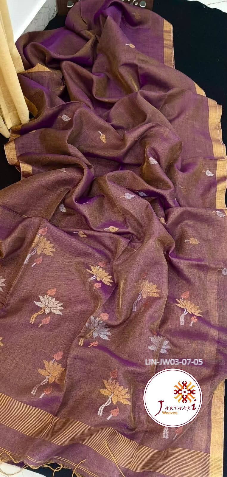Tissue linen lotus motif Jamdani saree